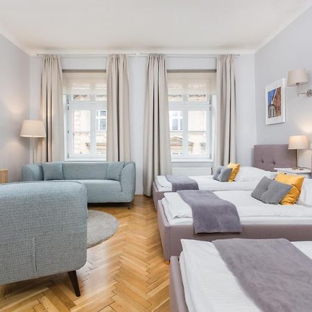 Barbican House Apartments Красков Екстериор снимка