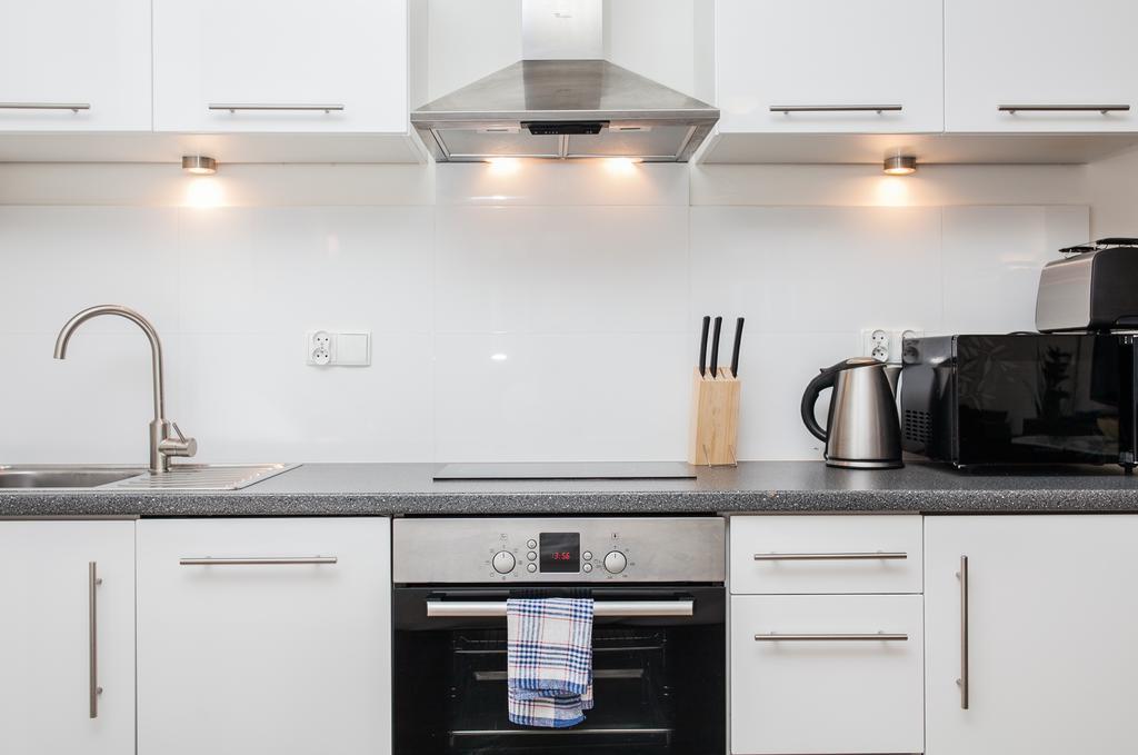 Barbican House Apartments Красков Екстериор снимка