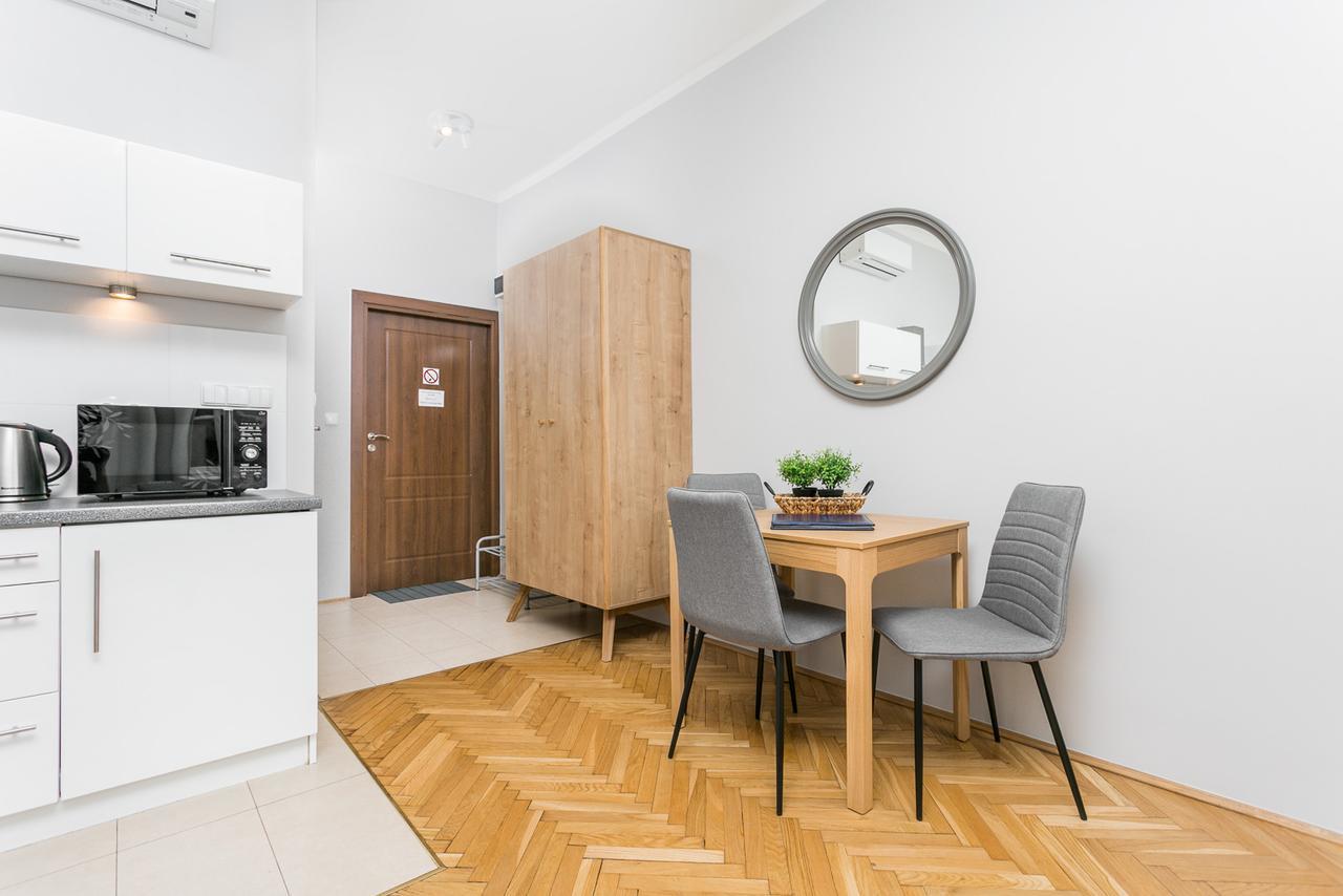 Barbican House Apartments Красков Екстериор снимка