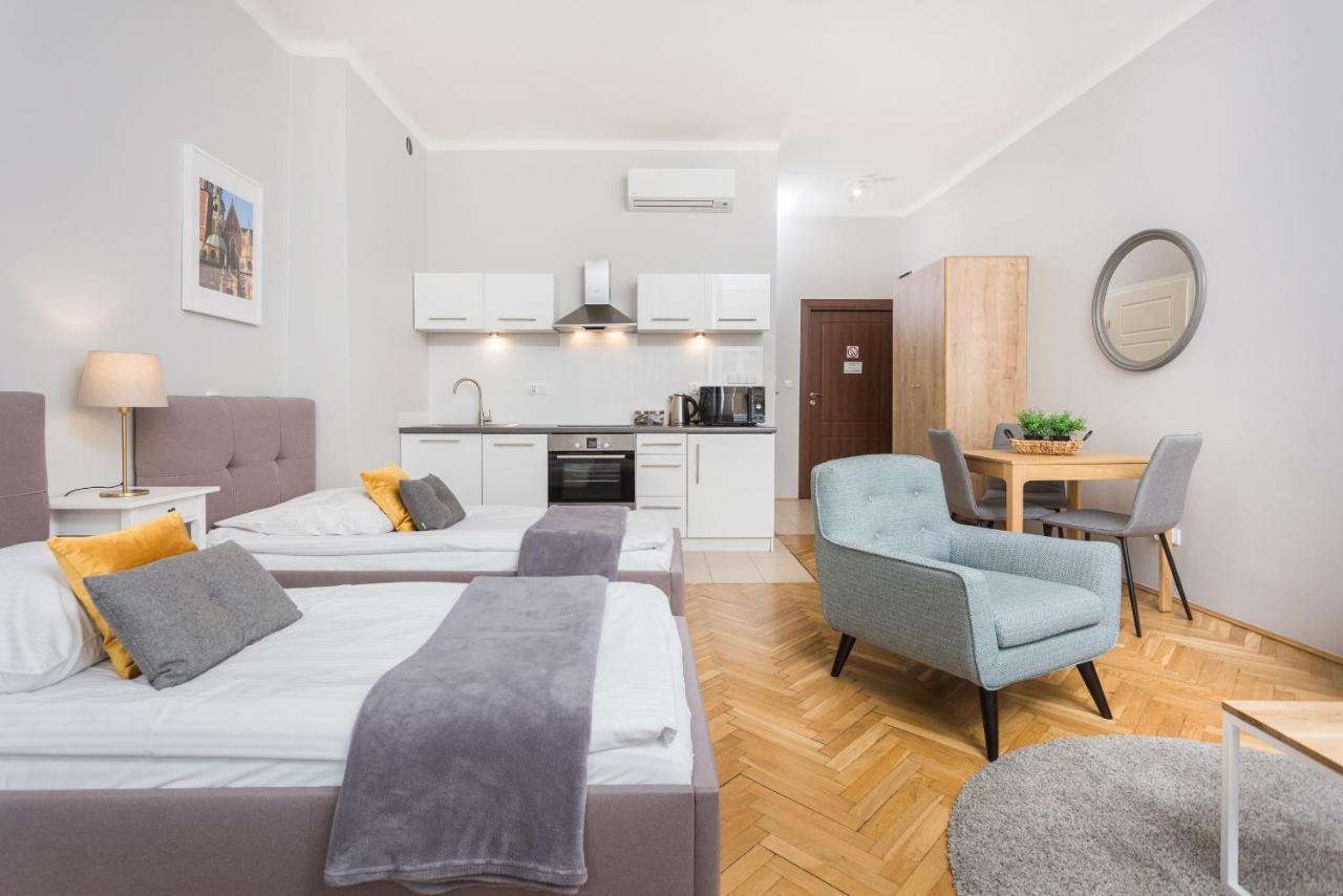 Barbican House Apartments Красков Екстериор снимка